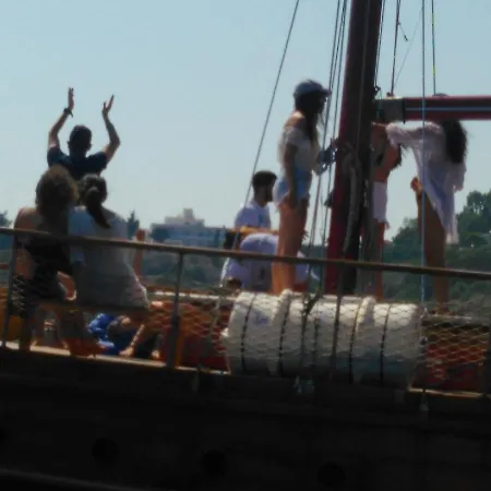 Panormitis Sailing Yacht Ботель Ларнака